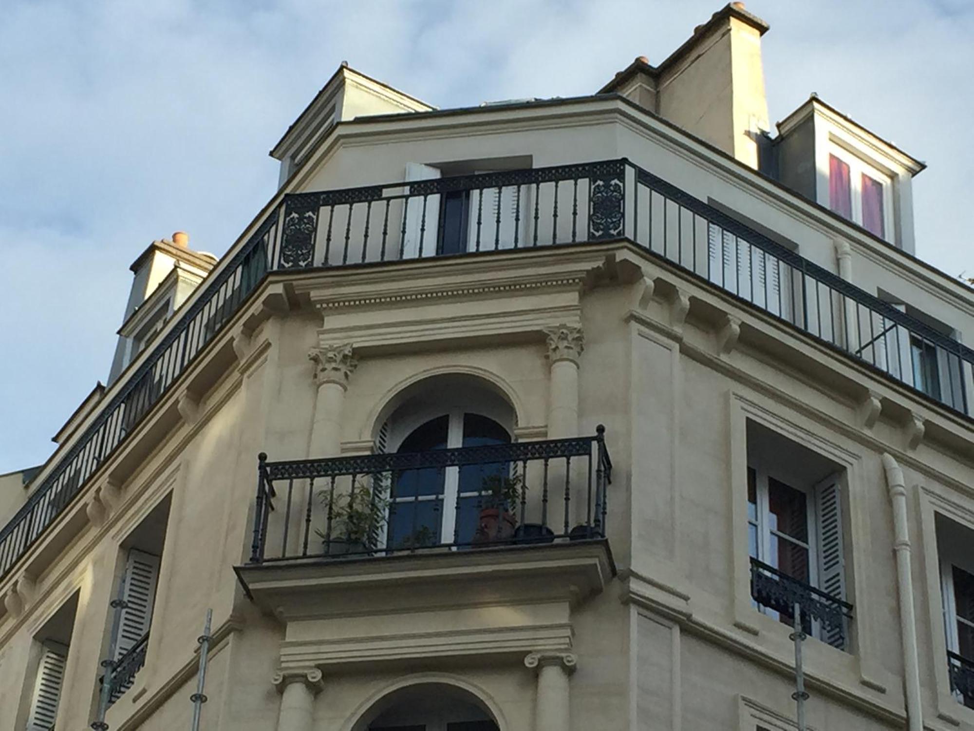 Bergere Opera Trevise - 2 Connecting Rooms With Private Bathroom And 1 Study Room - 35 M2 Paris Bagian luar foto