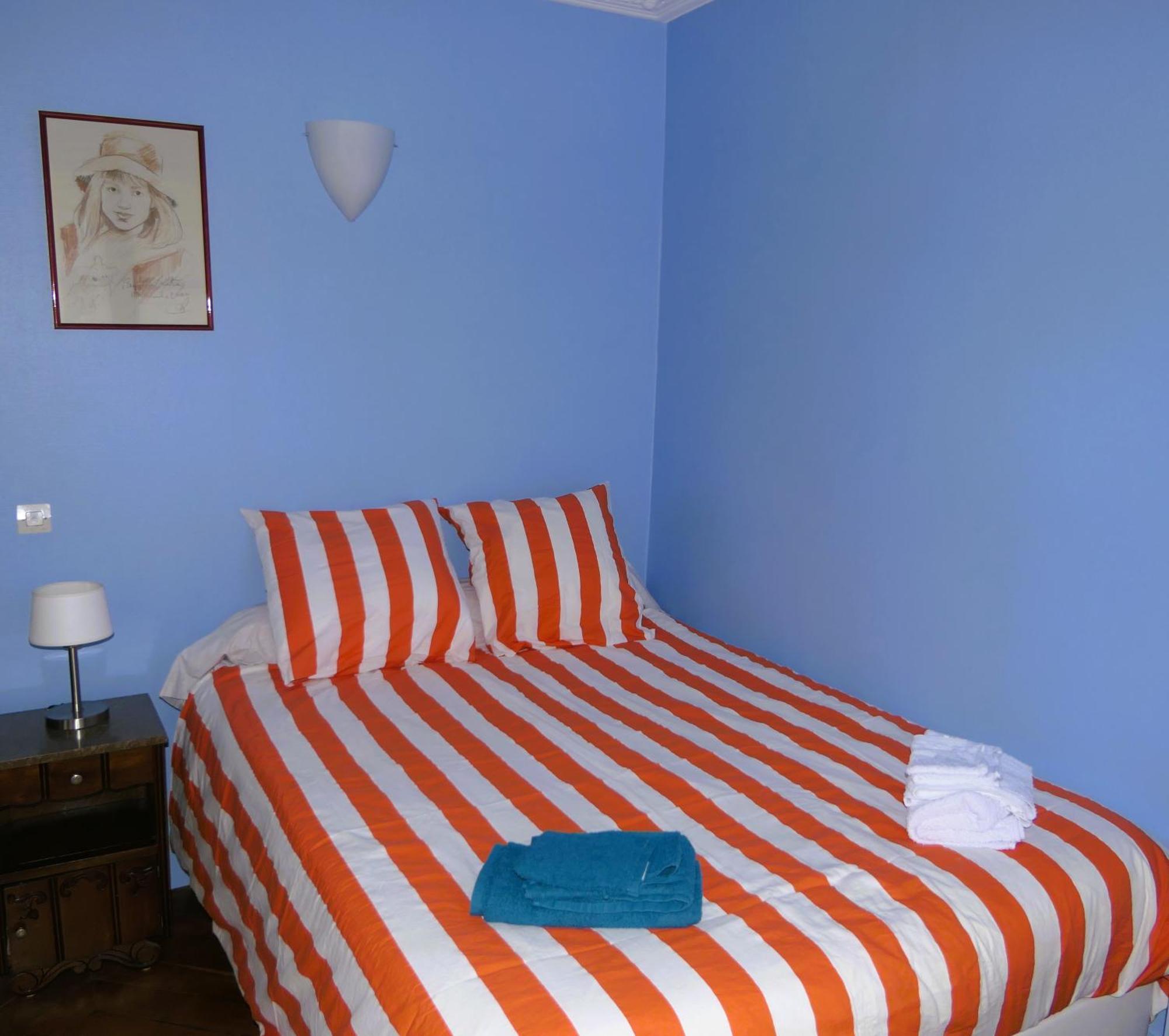 Bergere Opera Trevise - 2 Connecting Rooms With Private Bathroom And 1 Study Room - 35 M2 Paris Bagian luar foto