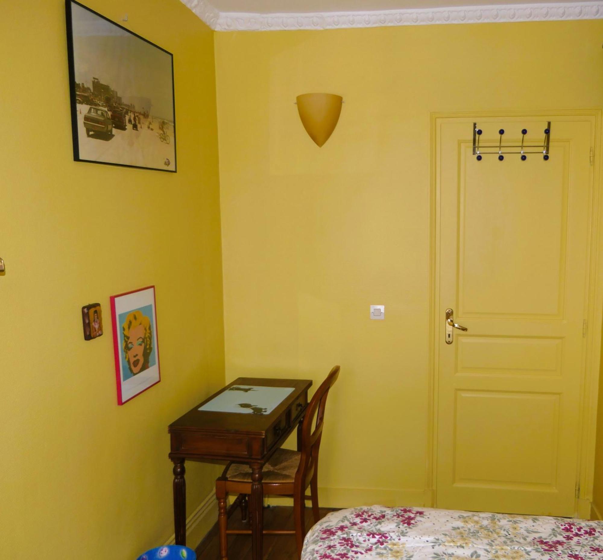 Bergere Opera Trevise - 2 Connecting Rooms With Private Bathroom And 1 Study Room - 35 M2 Paris Bagian luar foto